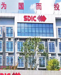 光伏無功補償柜為光伏發(fā)電徹底解決用電罰款困擾！